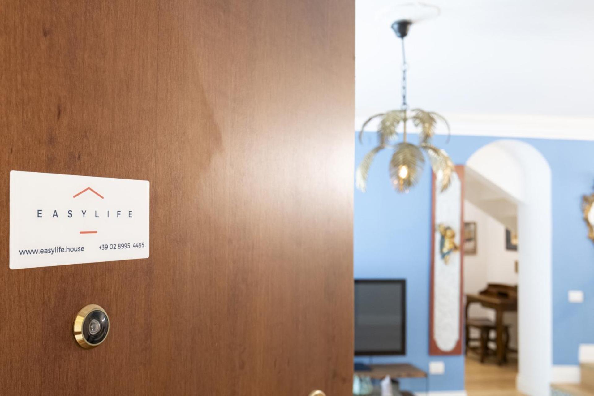 Easylife - Sofisticato Con Terrazzo Milan
